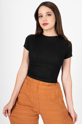 Crop liso manga corta (6697560342570)