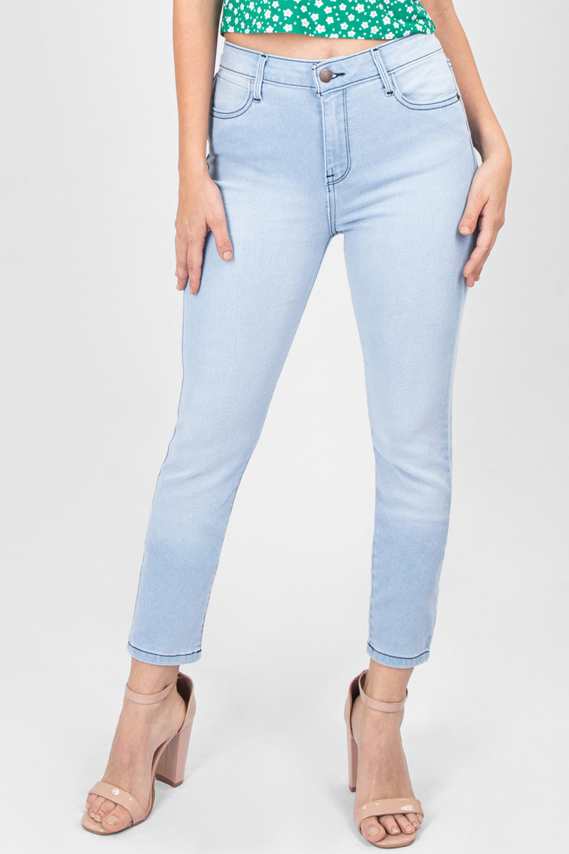 Jeans skinny tiro medio (6934177513514)