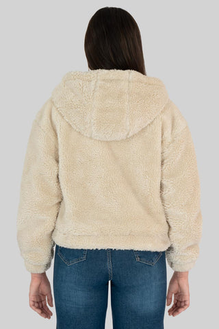 Chamarra con hoodie