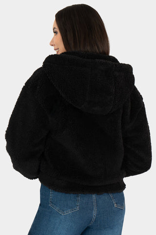 Chamarra corta con gorro