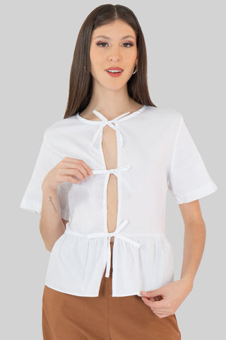 Blusa de manga corta con amarres