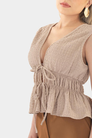 Blusa sin mangas con amarre delantero