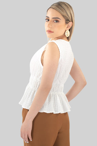 Blusa sin mangas con amarre delantero