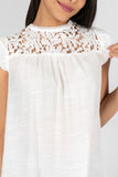 blusa sin manga con escarola (7201511309354)