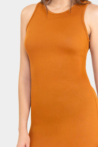 Vestido midi sin mangas