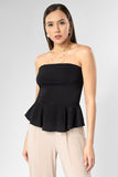 Blusa strapless con olanes
