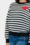 Suéter a rayas con corazón