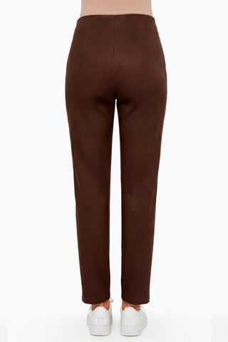 Pantalón recto con pinzas en cintura