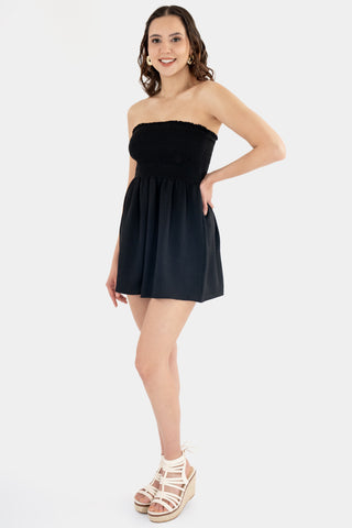 Shortsuit strapless con enrresortado