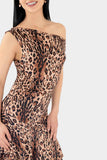 Vestido corto con escote columpio