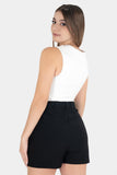 Short casual con bolsas