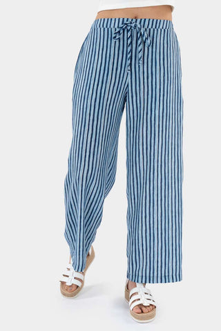 Pantalón ancho con rayas