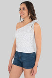 Blusa asimétrica con lunares
