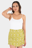 Falda short con amarre