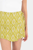 Falda short con amarre