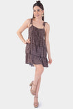 Vestido corto de tirantes con niveles