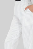 Pantalón recto con rayas